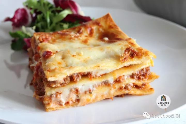 Lasagna alla bolognese